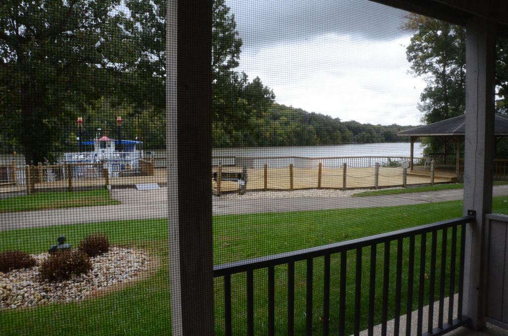 Paddle Wheel Inn Oregon エクステリア 写真